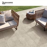 Dalles de terrasse en porcelaine aspect béton mat, dalles extérieures anti-taches à faible reflet pour piscines de villas modernes australiennes