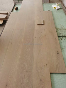Parquet intérieur en bois de chêne européen Parquet droit d'ingénierie Parquet en bois dur multicouche blanc brossé pour la décoration de la <span class=keywords><strong>maison</strong></span> - Product Image 2