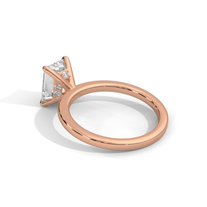 เครื่องประดับคลาสสิกสำหรับผู้หญิง ดีไซน์สั่งทำพิเศษ ทองคำ 10k 14k โรสโกลด์ เพชรทรงเหลี่ยมมรกต VVS2 เพชรเลี้ยงในห้องปฏิบัติการ ประดับเพชรข้าง - Product Image 2