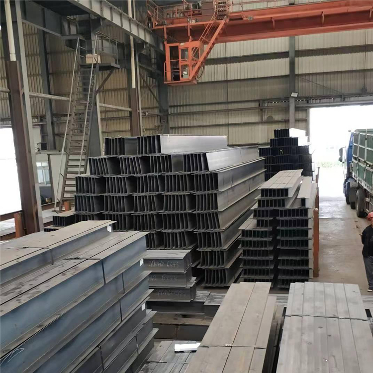 W21 x 12¼ x 300 H profile steel