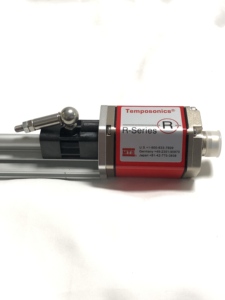 สินค้าของแท้ รับประกันคุณภาพ เซ็นเซอร์วัดระยะทางเชิงเส้น Temposonics รุ่น R ซีรีส์ RPS0300MD601A02 - Product Image 4