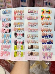 Ongles press-on faits à la main de qualité supérieure, faciles à appliquer, durables, pour un usage quotidien - Product Image 4