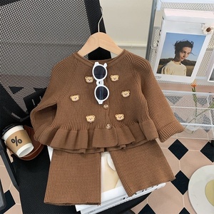 2025 Precio al por mayor Ropa de 2 piezas para niñas, Conjunto de ropa de camiseta para niñas de boutique para niños - Product Image 4