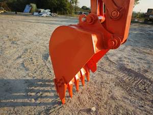 Pelle sur chenilles d'occasion ZX130 Japon d'origine HITACHI ZX130 ZX120 ZX200 ZX 250 90% nouvelle pelle bon marché à bas prix - Product Image 5