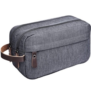 Qingge Trousse de toilette pour homme 10x15x25cm, sac de rangement de voyage étanche pour la salle de bain et les toilettes - Product Image 4