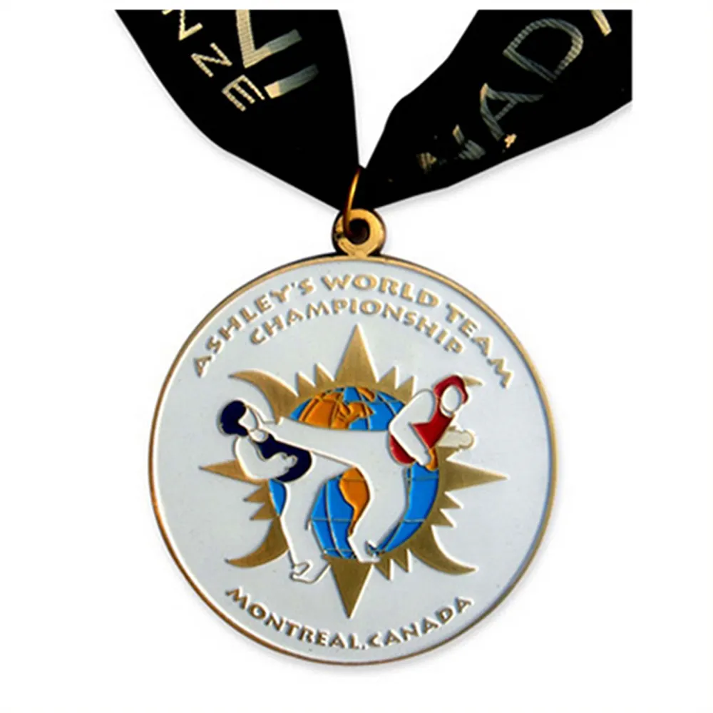 Grosir desain unik 3D emas Karate mobil karnaval kustom medali maraton olahraga sepak bola kehormatan kosong medali lari