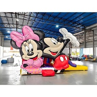 Château gonflable Mickey Mouse avec toboggan, aire de jeux pour fête à thème dessin animé