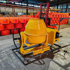 Mezcladora de Concreto con Motor Diésel de Venta al por Mayor de Fábrica, Mezcladora Móvil de 4 Ruedas con Motor Diésel para la Industria Química - Product Image 2