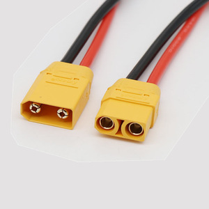 Cable conector XT90 de 2 posiciones con cable crimpado para paquete de baterías de dron y patinete eléctrico, conector macho amarillo - Product Image 1