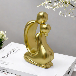 Figurine sculptée en résine époxy abstraite de couple enlacé, style nordique, pour salon, ornement créatif pour meuble TV ou cave à vin - Product Image 3