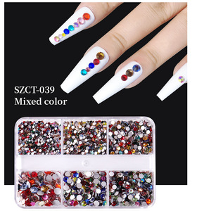 Set de Diamantes de Imitación para Uñas de Marca Privada, 6 Compartimentos, Base Plana, Cristales Rosados, Diamantes Redondos Blancos de Vidrio, Combinación de Joyería Mixta - Product Image 6