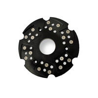Disques abrasifs en plaque diamantée Idimas pour le ponçage des sols en béton, pour tampons triangulaires - Haute efficacité, personnalisables OBM/OEM, à changement rapide