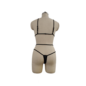 Ensemble soutien-gorge et culotte en maille rouge pour femme, taille basse, en spandex, lingerie sexy, ensemble trois pièces, vente en gros pour l'exportation - Product Image 3