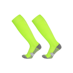 Calcetines Deportivos al Por Mayor con Amortiguación en la Planta del Pie y Tejido de Secado Rápido para Uso en Equipos y Venta al Público - Product Image 2