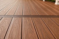 Plancher en WPC moderne antidérapant, imperméable, à bords carrés, emboîtable et creux, pour usage en parc, écologique et ignifuge