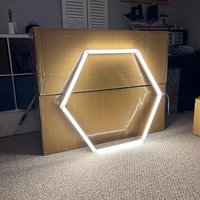 Vente Flash : Lumières LED en nid d'abeille pour garage, plafonnier pour atelier de detailing automobile, barre lumineuse hexagonale pour station de lavage de voitures