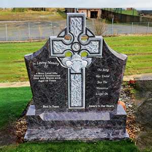 Lápida de Granito con Cruz Personalizada: Monumento que Combina Religión y Arte, Piedra Conmemorativa con Cruz - Product Image 2