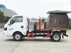 Camión de basura Dongfeng Mini con brazo de gancho hidráulico, camión de basura con gancho desmontable, contenedor desmontable de 113HP para transferencia de basura - Product Image 2