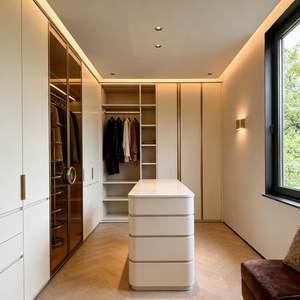 BALOM Fabricant de meubles de chambre à coucher sur mesure, dressing en forme de L, armoire moderne de luxe légère avec tiroir central - Product Image 1