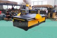 Enrutador de madera de China 1325 1530 2030 Cnc máquina de tallado de madera 3 ejes máquina de diseño de puerta de madera para la venta
