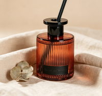 Diffuseur de parfum d'ambiance de luxe en verre ambré côtelé vertical, sans alcool, sans plomb, longue durée, pour aromathérapie, noir