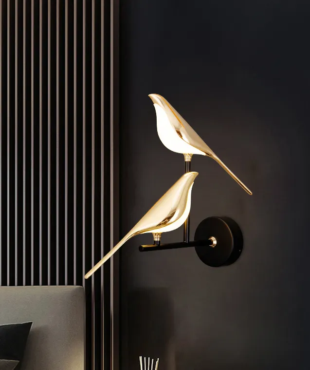 Nuevo diseño de pájaro Luz de pared de lujo Estilo nórdico Montado en la pared Art Deco Modern Sparrow LED Lámpara de pared Luz
