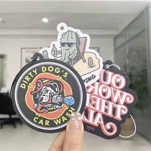 Désodorisant de voiture en <span class=keywords><strong>papier</strong></span> suspendu personnalisé, design sur mesure, fabrication chinoise, <span class=keywords><strong>pas</strong></span> <span class=keywords><strong>cher</strong></span>, désodorisants de luxe en carton pour voiture - Product Image 5