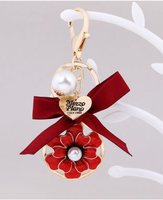 Porte-clés en bois avec perles acryliques délicates et lettre I en alliage de zinc pour la personne aimée, idéal comme cadeau pour couple