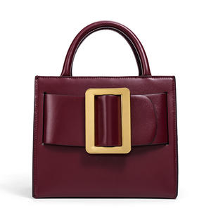 Sac bandoulière homme en PU, petit format carré, style urbain, polyvalent, tendance, mode niche, avec lettres, collection automne 2025 - Product Image 2