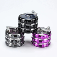 Approvisionnement d'usine de haute qualité 63mm 4-Part Lightning Aluminium Herb Spice Grinder avec poignée Accessoires pour fumer personnalisés