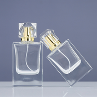 Frascos de perfume de vidrio personalizados producidos por lotes, disponibles en capacidades de 50 ml