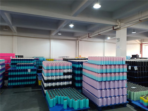 Yongkang-botella de agua inoxidable para uso en el hogar, termo inteligente con protección Uv de 500ml, a granel, disponible en stock - Product Image 6