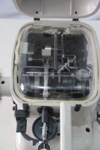 YT-600 <span class=keywords><strong>Strobel</strong></span> Machine à coudre automatique pour dessus et semelle intérieure Chaussures Machines de fabrication de chaussures - Product Image 4