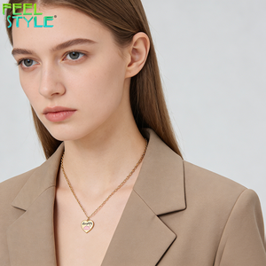 Collar Personalizado para el Dí<span class=keywords><strong>a</strong></span> <span class=keywords><strong>de</strong></span> la <span class=keywords><strong>Madre</strong></span>, Chapado en Oro Grueso PVD, Acero Inoxidable 316L, Colgante <span class=keywords><strong>de</strong></span> Corazón con Letras Esmaltadas <span class=keywords><strong>de</strong></span> <span class=keywords><strong>Madre</strong></span> e <span class=keywords><strong>Hija</strong></span> - Product Image 6