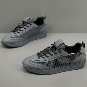 Chaussures de randonnée pour hommes, de haute qualité, tendance, pour le sport de plein air, respirantes, légères, avec empeigne en PU et semelle extérieure en TPR, été-printemps - Product Image 1