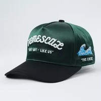 Gorra de Golf de 5 Paneles con Diseño Nuevo y Bordado, Tela Satinada, Hebilla Ajustable, Visera Curva, Gorras con Logotipo Personalizado