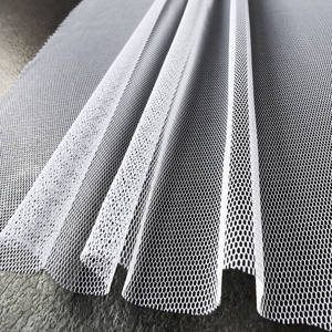 Nouveau populaire 100% polyester tulle <span class=keywords><strong>tissu</strong></span> 40gsm 160cm <span class=keywords><strong>pas</strong></span> <span class=keywords><strong>cher</strong></span> en gros <span class=keywords><strong>pour</strong></span> les vêtements et cheveux arc pince tulle <span class=keywords><strong>tissu</strong></span> - Product Image 2