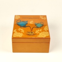 Vente flash - Coffret cadeau de thé en bois de luxe - Bois de pin - Finition laquée - Gravure laser - Design exclusif pour une présentation haut de gamme