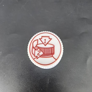 Bouchon de sécurité enfant (CRC) rouge 24/410 pour flacon médical - Product Image 1