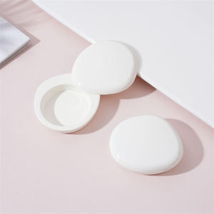 Étui à parfum solide de luxe à aimant personnalisé et contenant à maquillage Logo imprimé en alliage de zinc en matériaux - Product Image 2