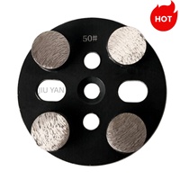 Disque abrasif diamanté 4 segments haute efficacité haute résistance à l'usure pour machine à poncer les sols en béton, époxy et terrazzo