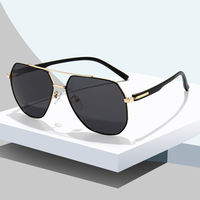 Nouvelles lunettes de soleil surdimensionnées Uv400 à grande monture tendance pour femmes
