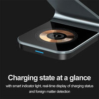 Stasiun Pengisian Daya Desktop Berbentuk Z dari Paduan Aluminium, Pengisi Daya Nirkabel Magnetik 15W Pengisian Cepat untuk IPhone/Jam Tangan/Headphone