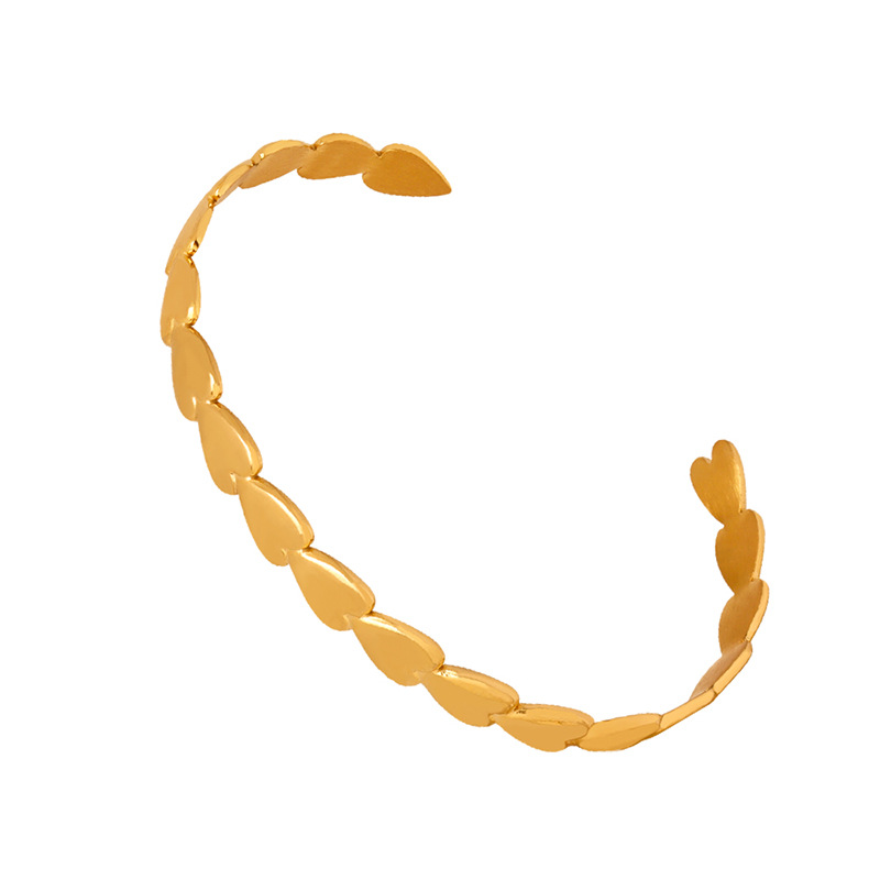 Gold bracelet