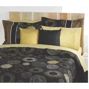 Juego de Edredón Zuri Negro de 3 Piezas con Diseño de Puntos y Volantes, Ropa de Cama Moderna para el Hogar, para Todas las Temporadas, de Poliéster - Product Image 5