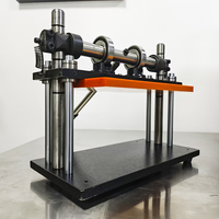 Chariots manuels à haute productivité 1g 2g 50pcs 1ml tout-en-un jetables vides pressant la machine de capsulage scellant la machine de verrouillage