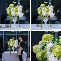 Décorations de table de mariage, centres de table en roses rouges et blanches, boules de fleurs artificielles pour la décoration de la maison, de l'hôtel, de la villa et des fêtes