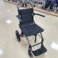 Fauteuil roulant manuel pliant portable pour chariot léger pour personnes âgées pour les voyages en avion