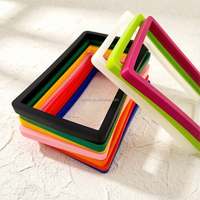 MILAIYOU Porte-cartes d'identité et de crédit en silicone personnalisable, protection de passeport sans fermeture, style tendance, gravure laser/transfert thermique/soie