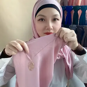 Leaf Pendant Tassel Hijab Crinkle Cotton Scarf Wrap Malaysia Solid Shawls Headband Muslim Headscarf Female Foulard
